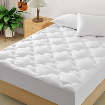 Quilted Bed Protection Pad - Breathable & Durable Mattress Topper - detail view